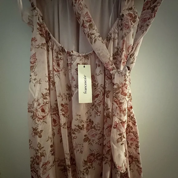 NWT Francesca’s Bow Back Floral Maxi Dress - Picture 6 of 6